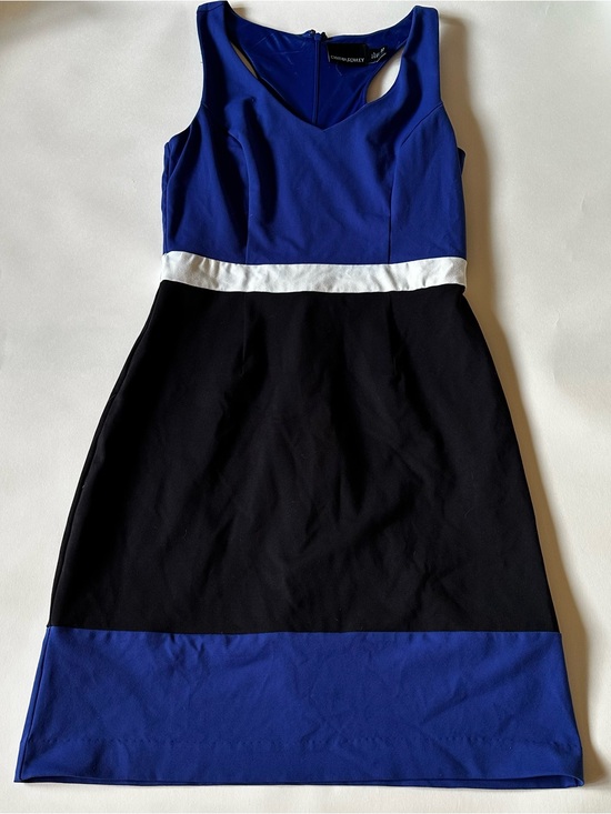 Cynthia Rowley Dresses & Skirts - Cynthia Rowley Royal Blue, Black &‎ White Colorblock Midi Dress